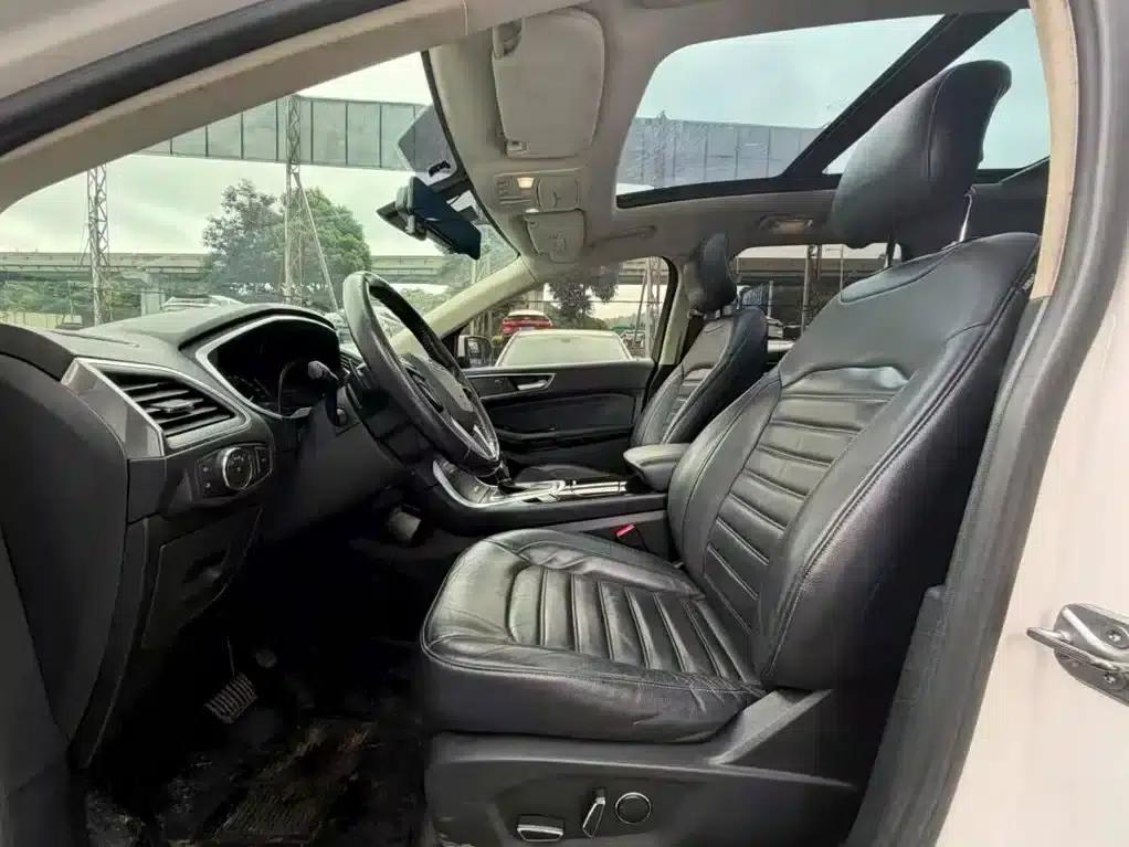 2016 Ford Edge EcoBoost 245 2WD Luxury 7-seater — миниатюра 5