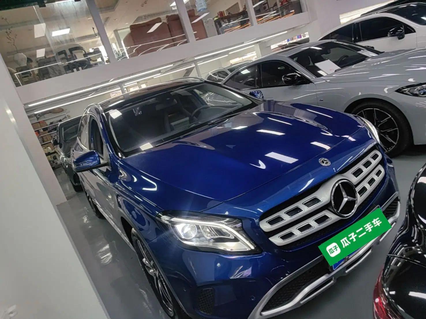 Mercedes-Benz GLA 2017 GLA 200 Fashion Model — миниатюра 3