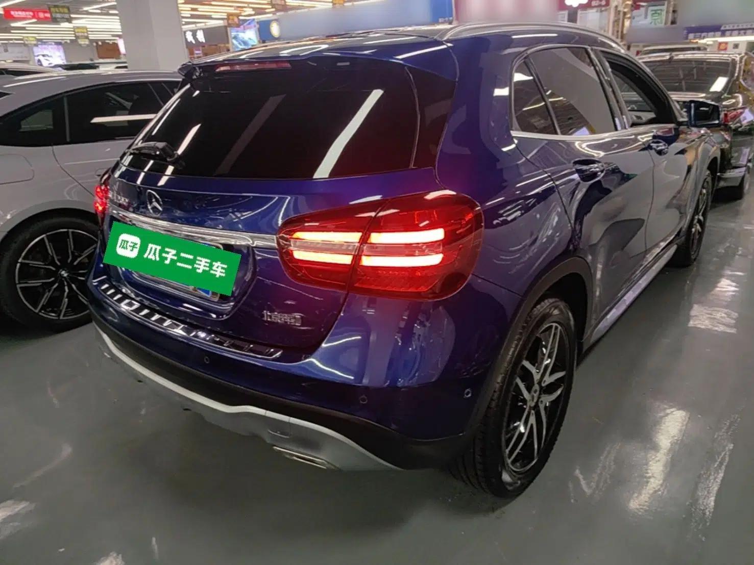 Mercedes-Benz GLA 2017 GLA 200 Fashion Model — миниатюра 6