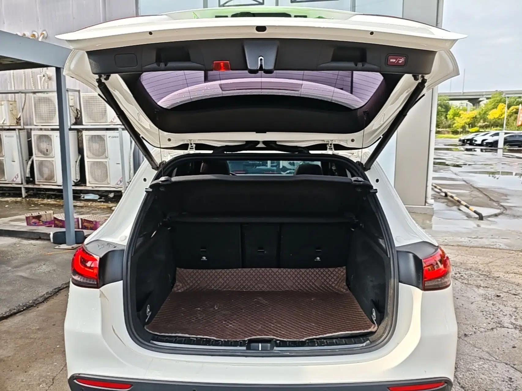 Mercedes-Benz GLA 2022 Facelifted GLA 200 — миниатюра 22