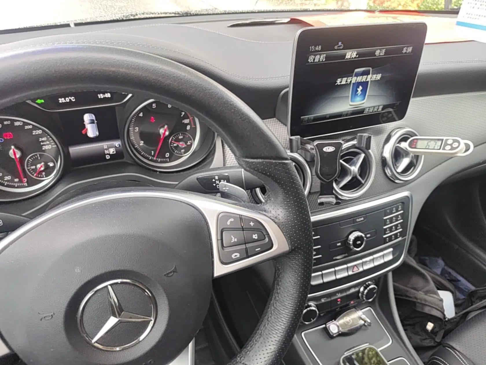 Mercedes-Benz GLA 2019 GLA 200 Fashion Model — миниатюра 16