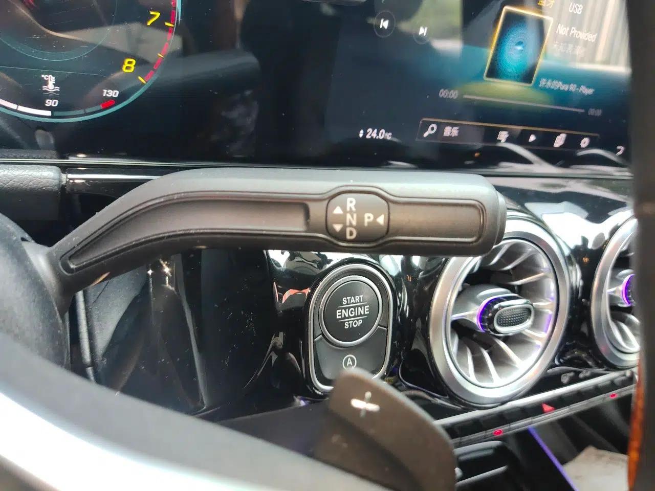 Mercedes-Benz GLA 2022 GLA 200 — миниатюра 14