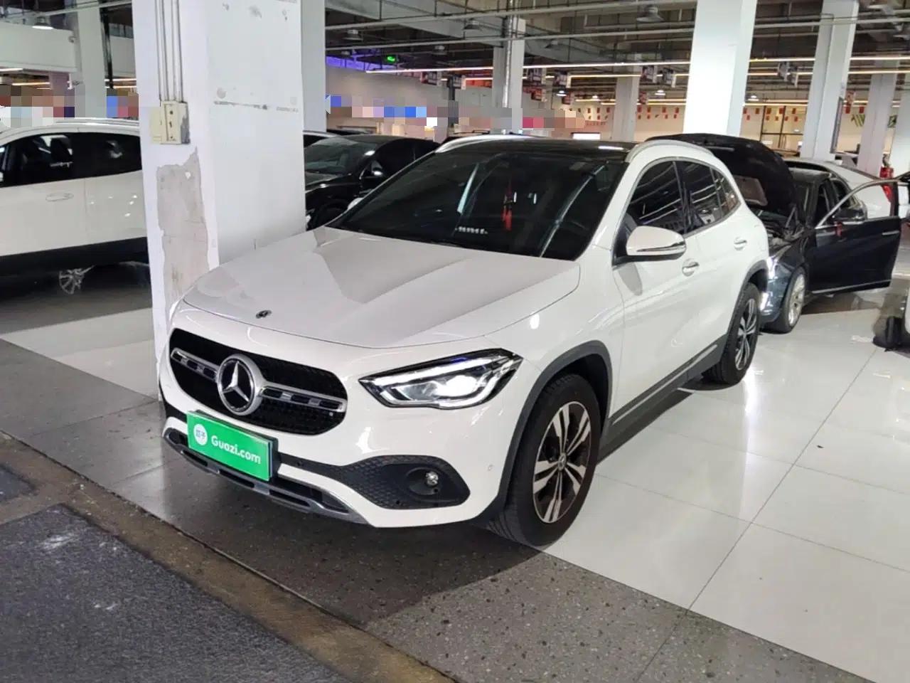 Mercedes-Benz GLA 2023 GLA 220 — миниатюра 1