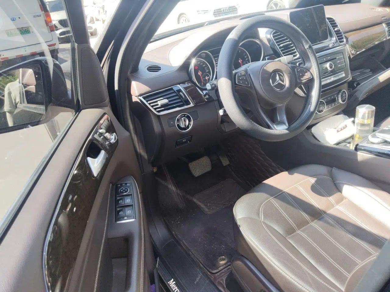 Mercedes-Benz GLS 2018 Refreshed GLS 400 4MATIC Dynamic Edition — миниатюра 16