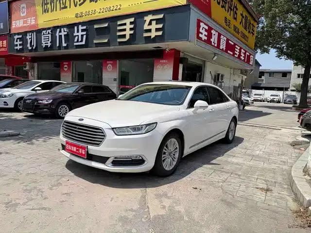 Taurus 2017 EcoBoost 245 Fashion Edition