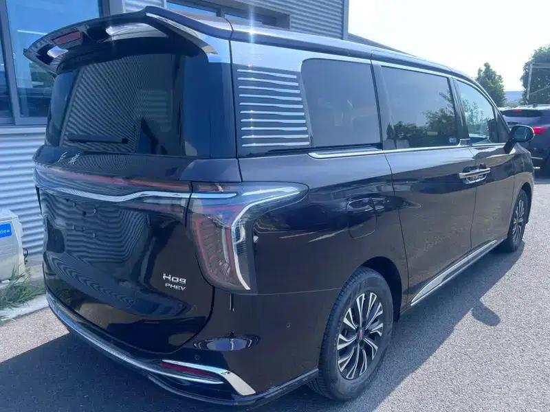 Hongqi HQ9 PHEV 2024 AWD Luxury Edition — миниатюра 3