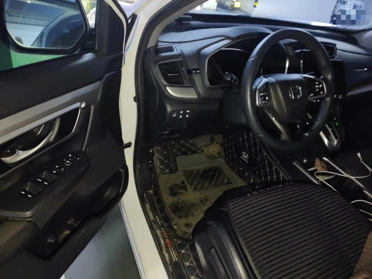 Honda CR-V 2021 240TURBO CVT Two-Wheel Drive Urban Edition — миниатюра 19