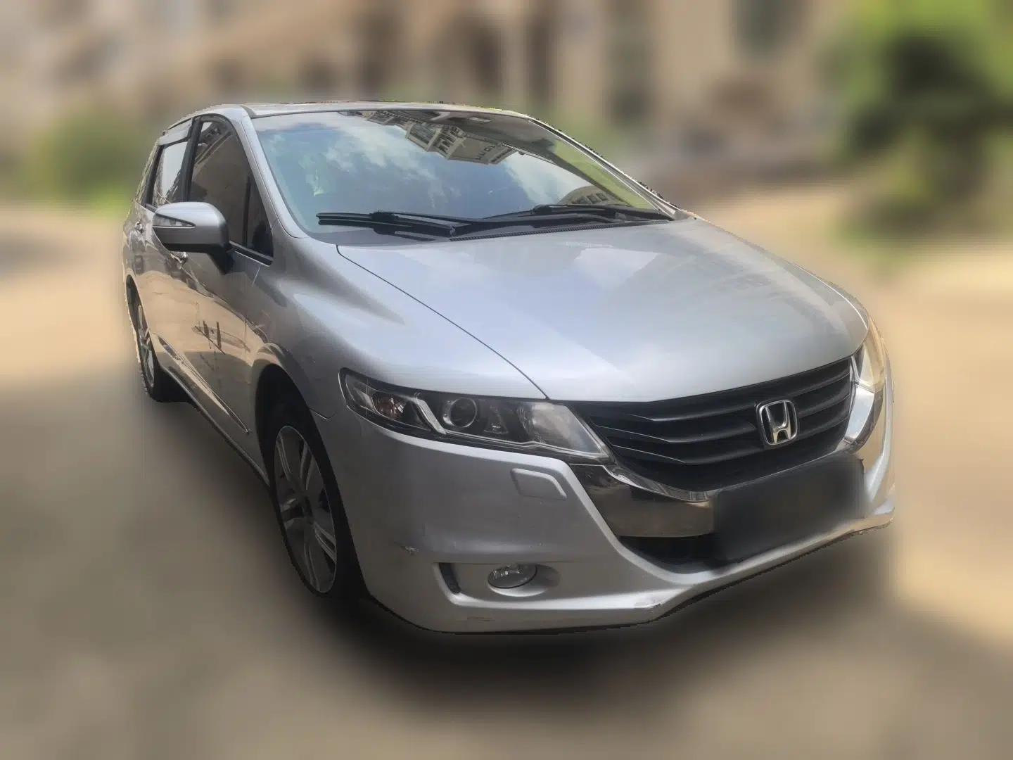 Honda Odyssey 2011 Jingxiu 2.4L Luxury Edition — миниатюра 3