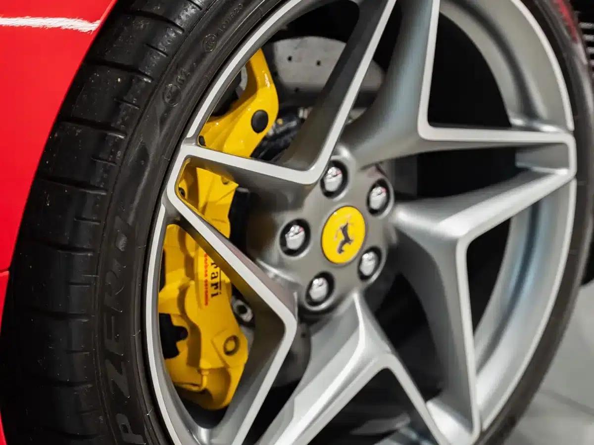 Ferrari F8 2019 Tributo 3.9T V8 — миниатюра 13