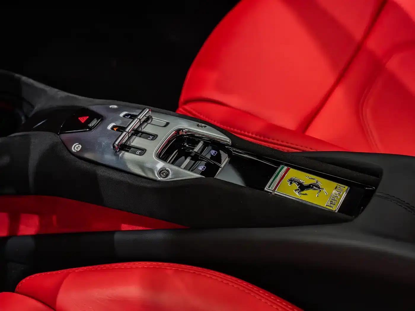 Ferrari 296 2021 3.0T V6 GTB — миниатюра 5
