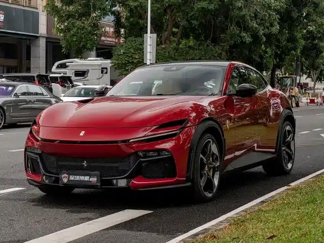 2023 Purosangue 6.5L V12