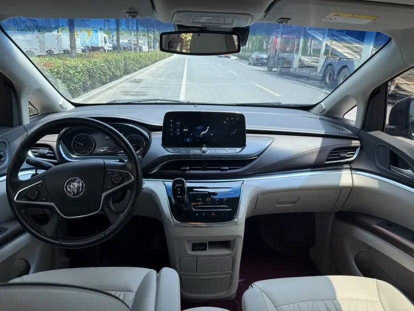 Buick GL8 2022 Land Business Class 652T Luxury Model — миниатюра 31