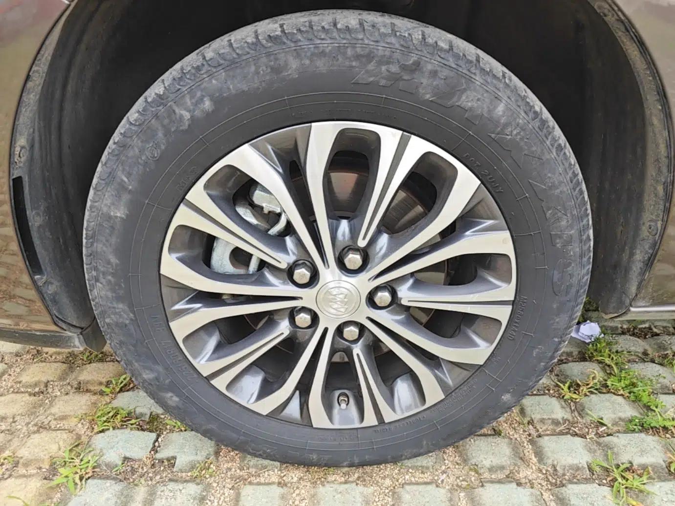 Buick GL8 2022 Land Business Class 652T Luxury Model — миниатюра 10