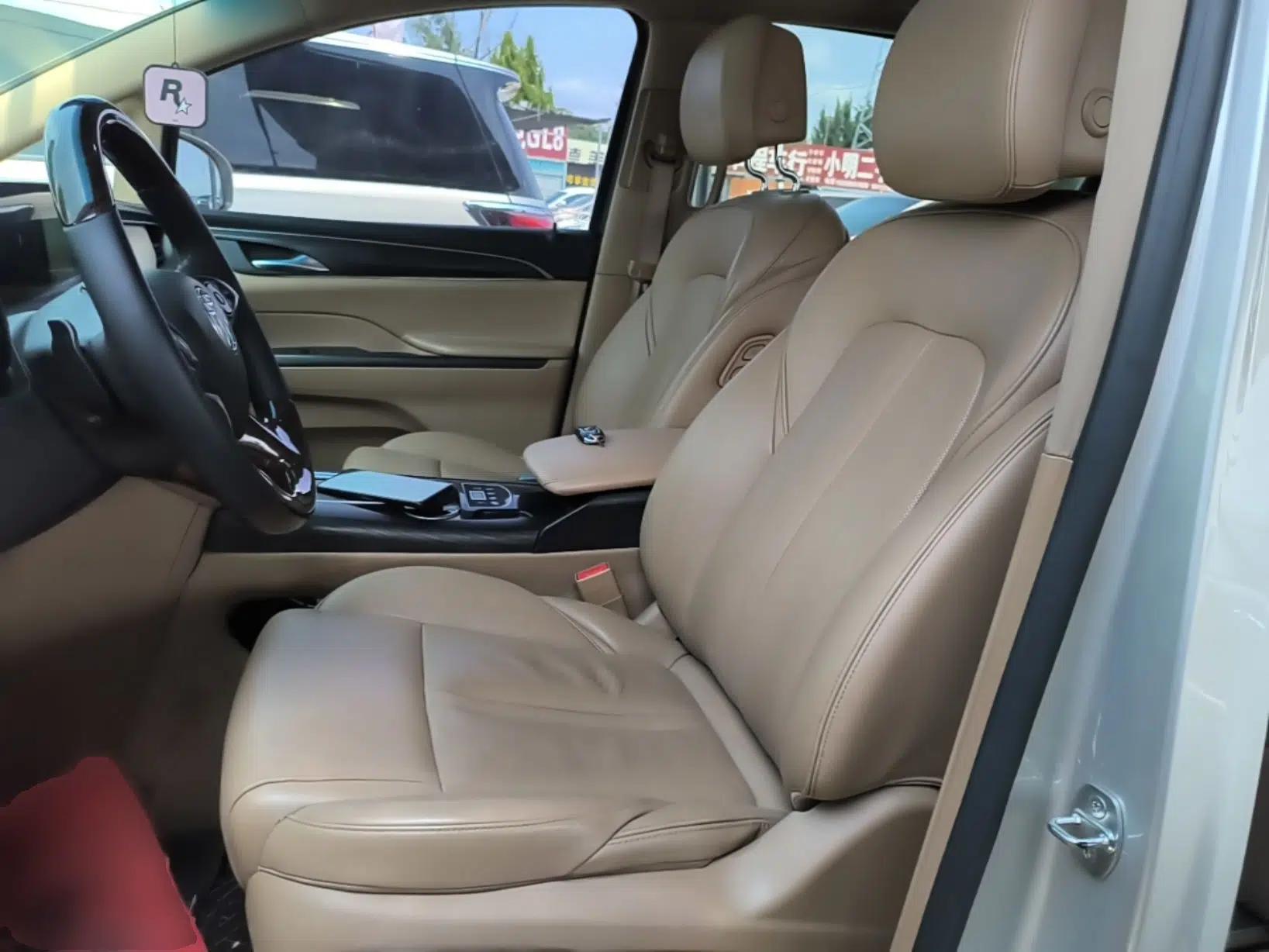Buick GL8 2020 ES Land Cruiser 653T Flagship Model — миниатюра 22