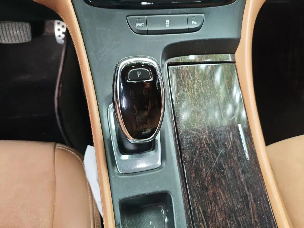 Buick LaCrosse 2016 20T Elite Edition — миниатюра 14