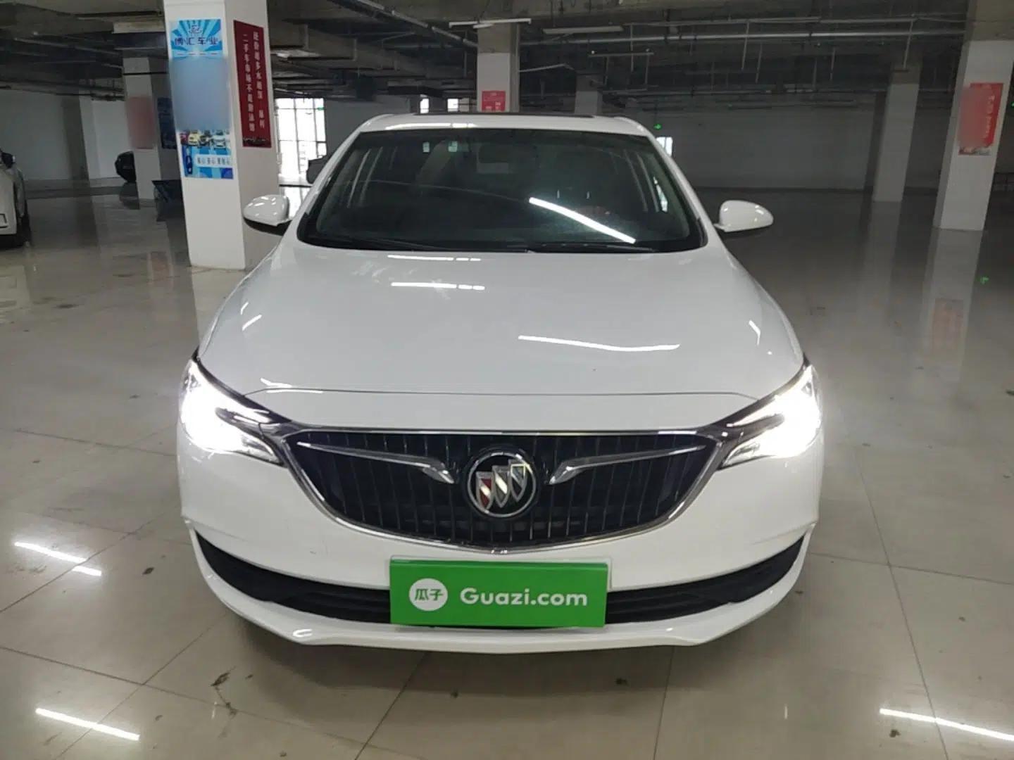 Buick GT 2021 1.3T Automatic Mild Hybrid Elite Version — миниатюра 2