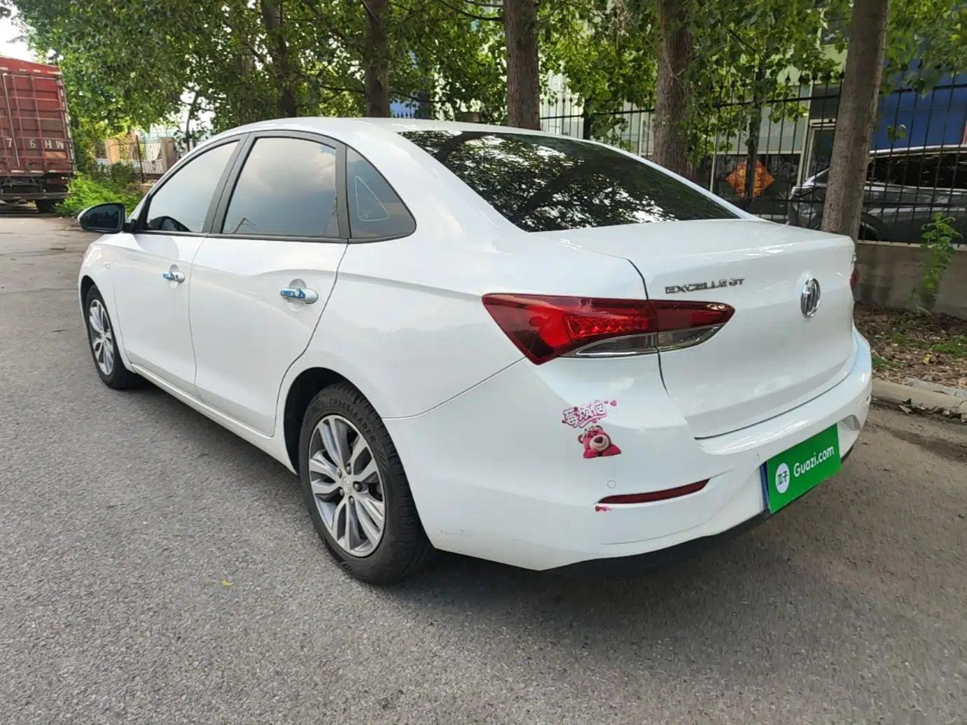 Buick GT 2021 Revised Version 1.3T Automatic Mild Hybrid Elite Edition — миниатюра 4
