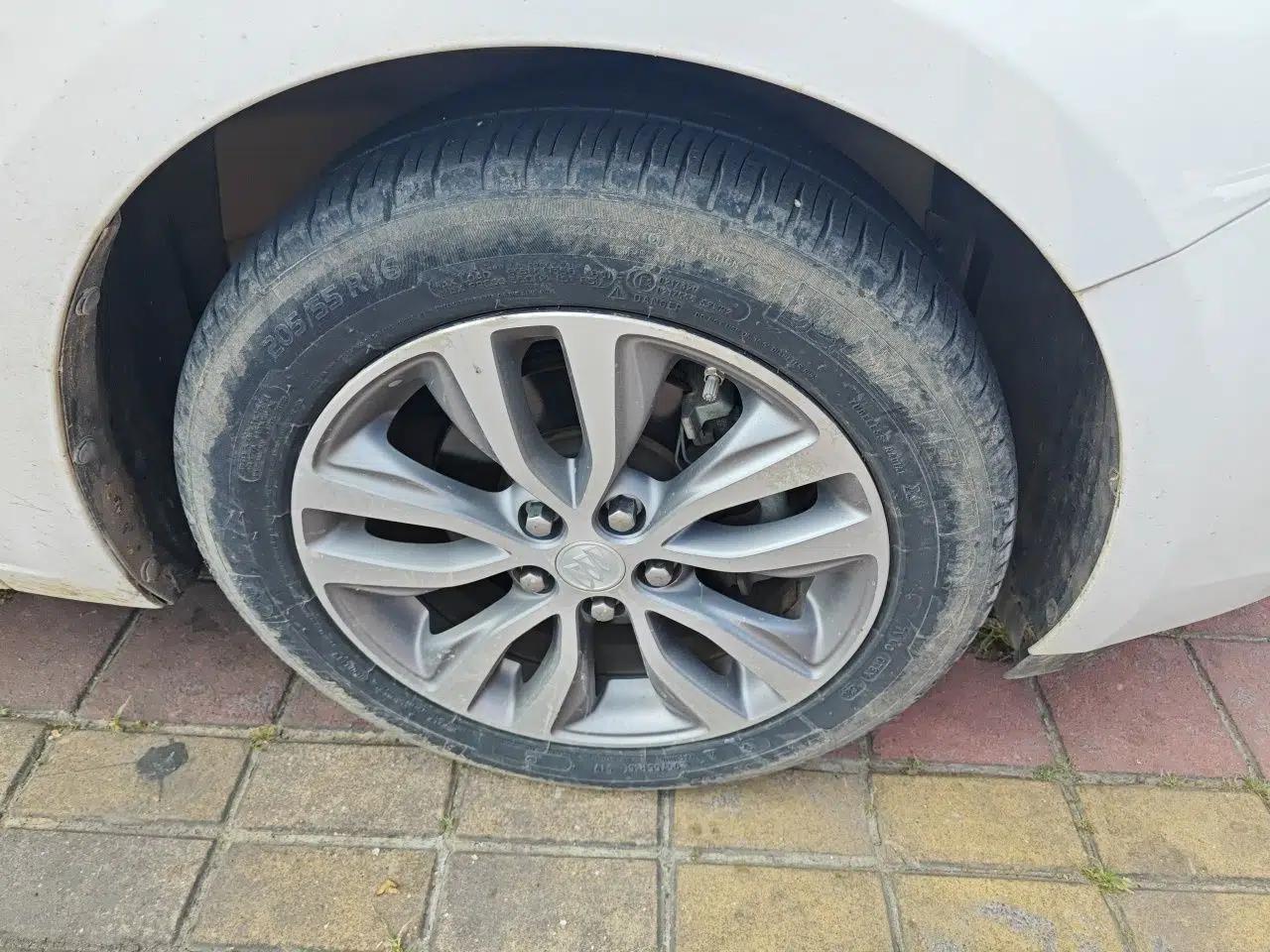 Buick GT 2019 18T Automatic Connected Elite Model China VI Standard — миниатюра 8