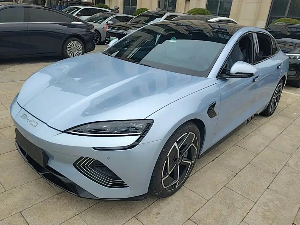 BYD Seal 2022 700 km Long-Range Rear-Wheel-Drive Version — миниатюра 1