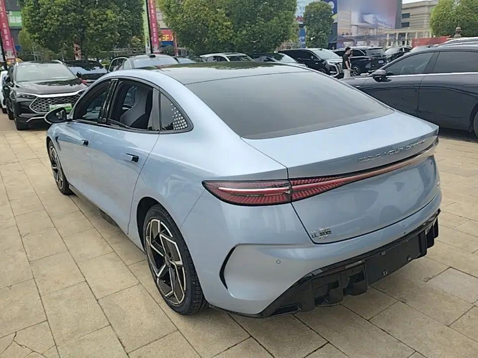 BYD Seal 2022 700 km Long-Range Rear-Wheel-Drive Version — миниатюра 4