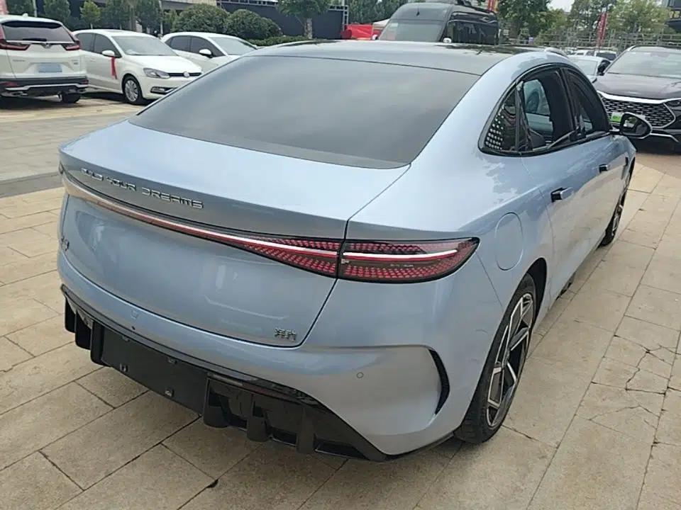 BYD Seal 2022 700 km Long-Range Rear-Wheel-Drive Version — миниатюра 6