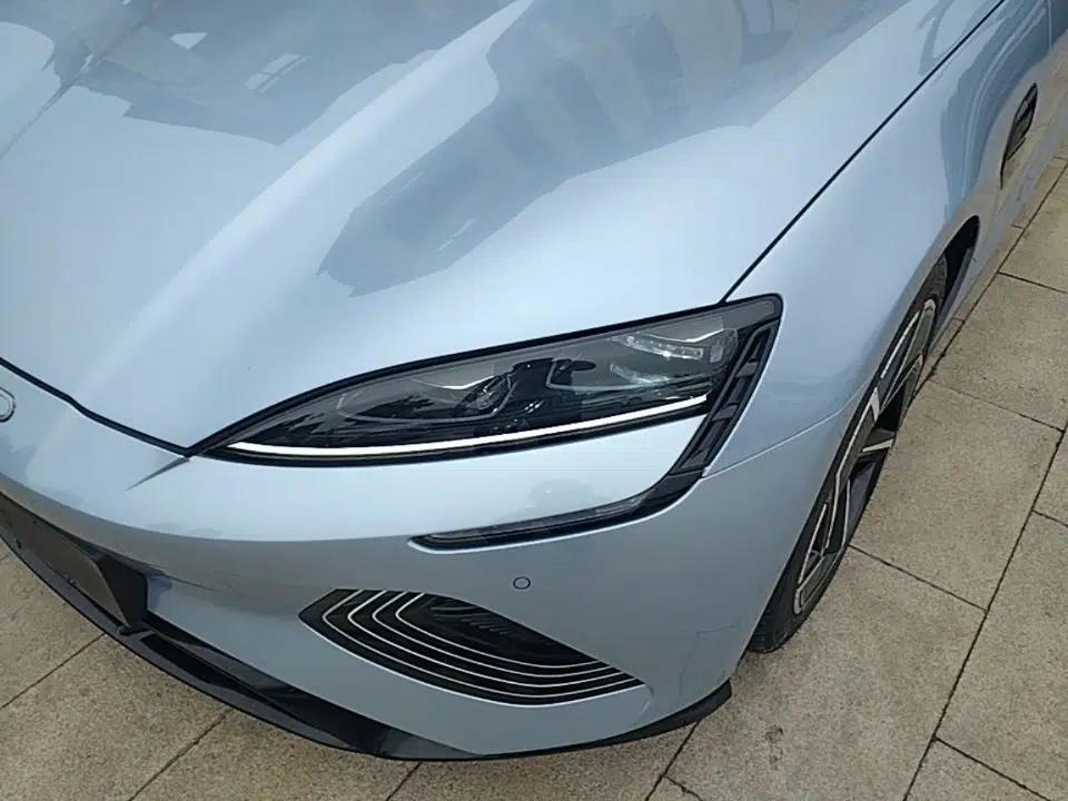 BYD Seal 2022 700 km Long-Range Rear-Wheel-Drive Version — миниатюра 8
