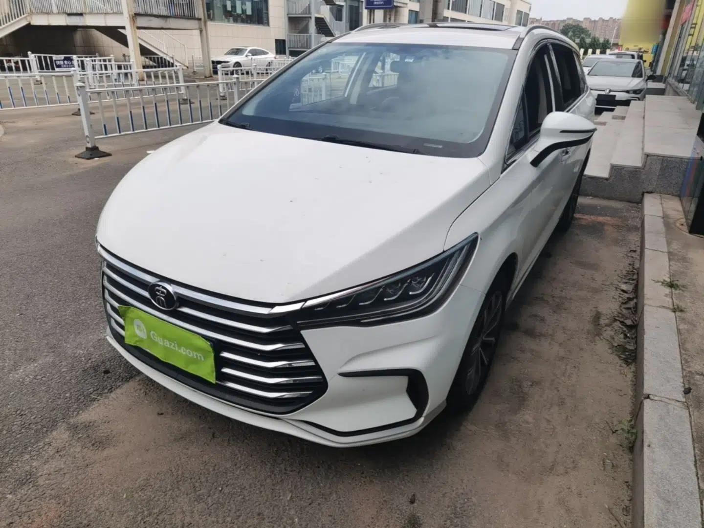 BYD Song MAX 2021 Upgraded Model 1.5T Automatic Luxury 7-Seater — миниатюра 1