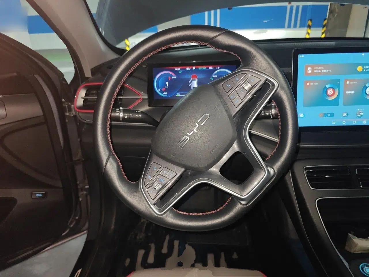 BYD Destroyer 05 2022 DM-i 55KM Prestige Model — миниатюра 10