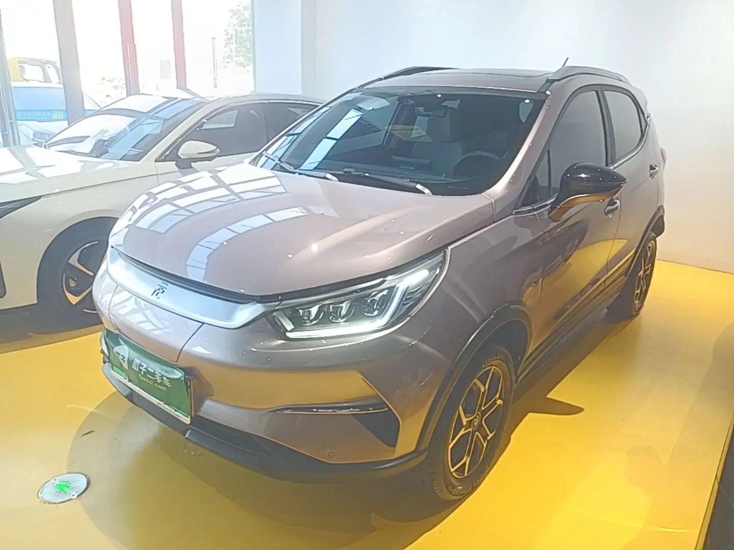 BYD Yuan Pro 2023 401 km Deluxe Version — миниатюра 1