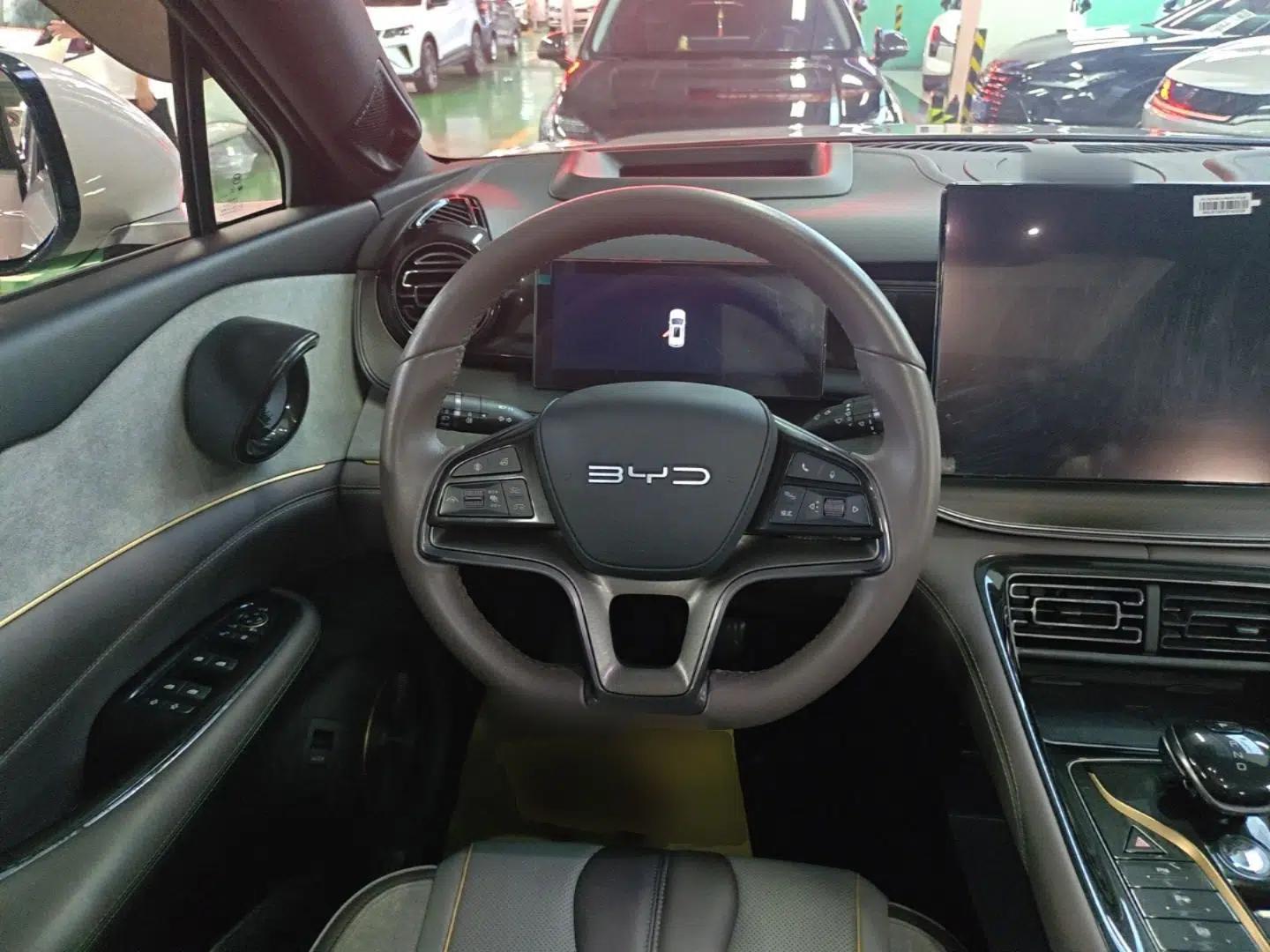 BYD Frigate 07 2023 DM-i 100KM Flagship Model — миниатюра 13