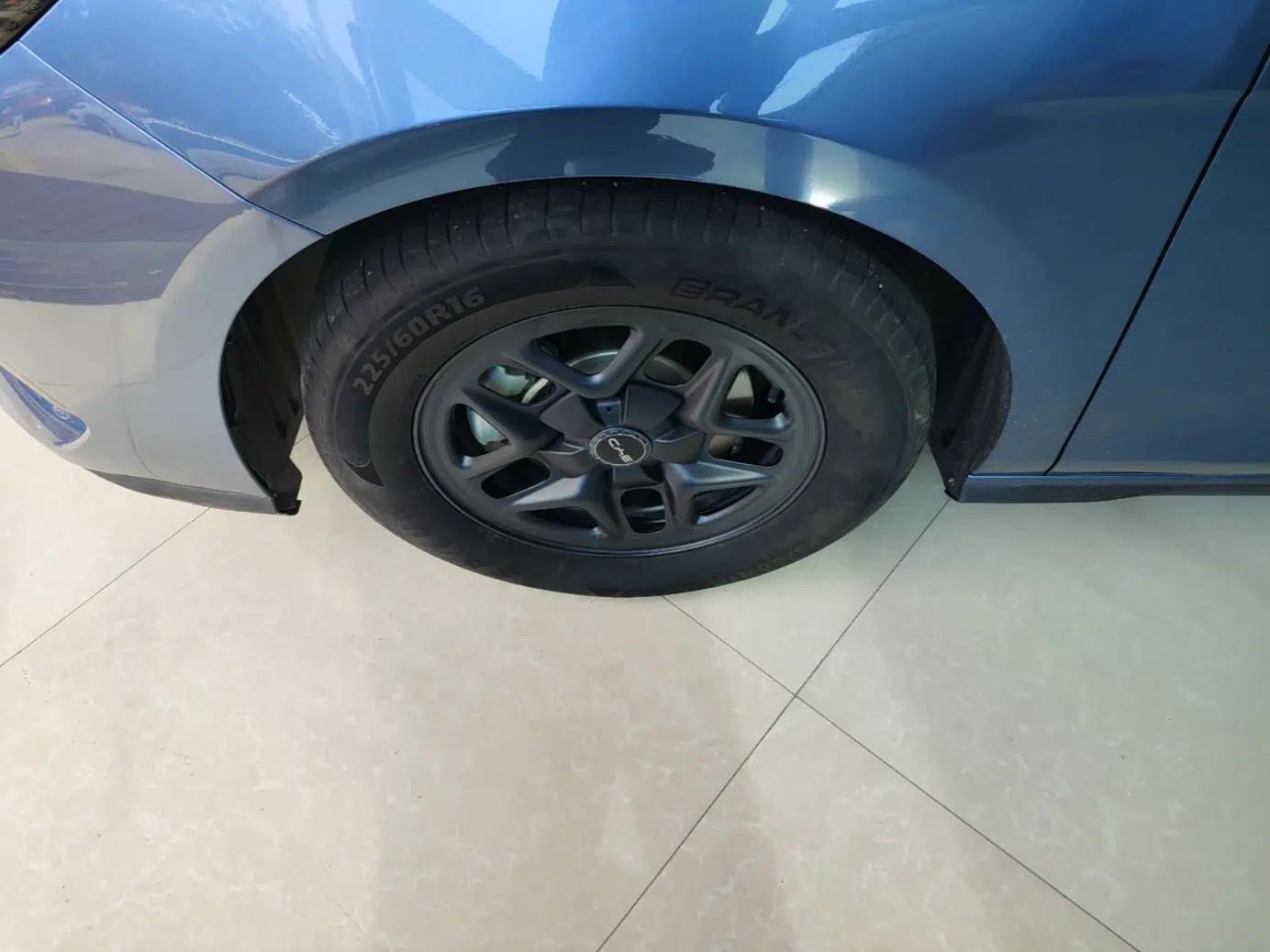 BYD Seal 05 DM-i 2025 DM-i Smart Drive 55KM Luxury Model — миниатюра 10