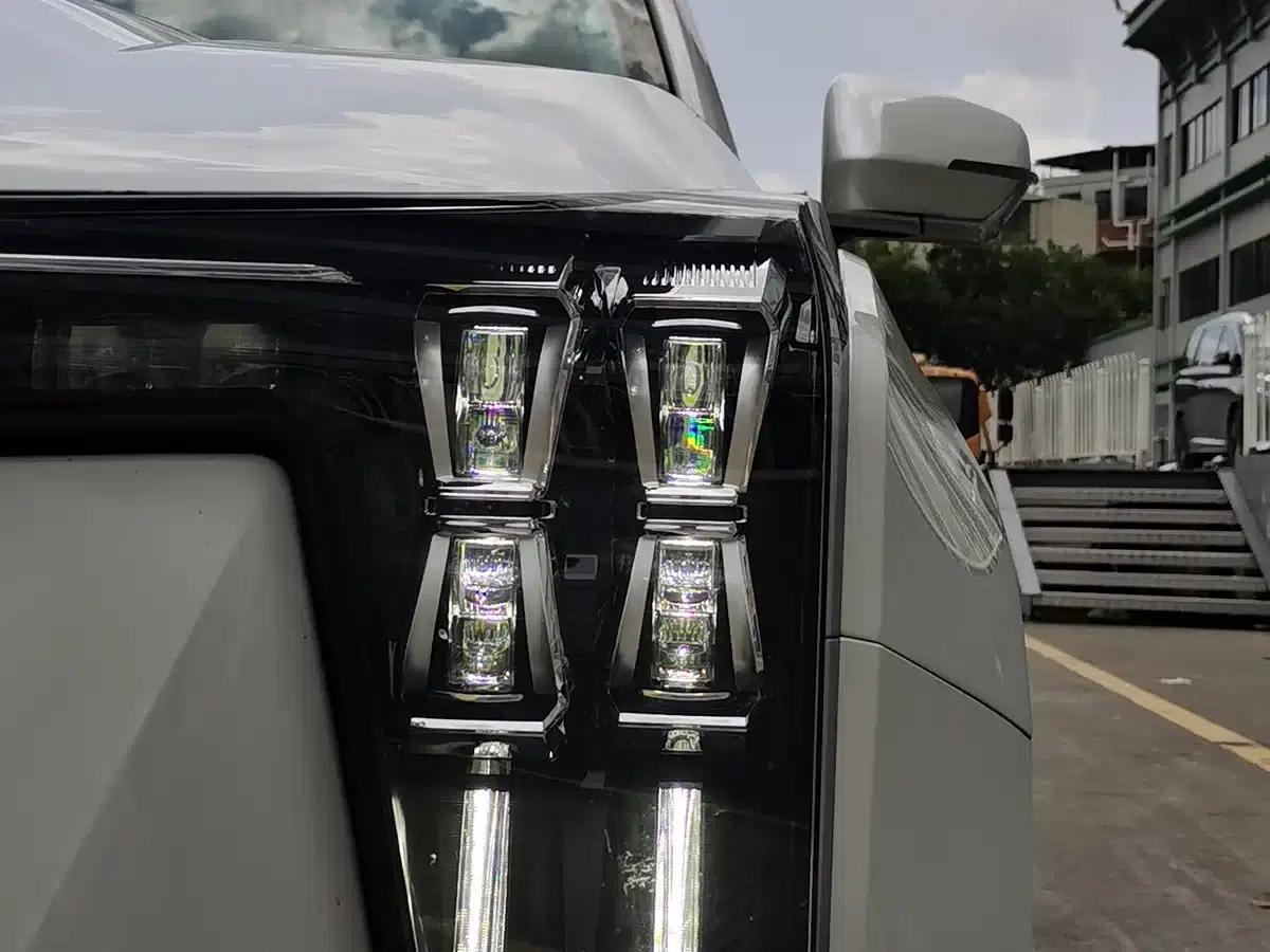 Trumpchi GS8 2022 Hybrid Series 2.0TM 2WD Premium Edition (7-seater) — миниатюра 4