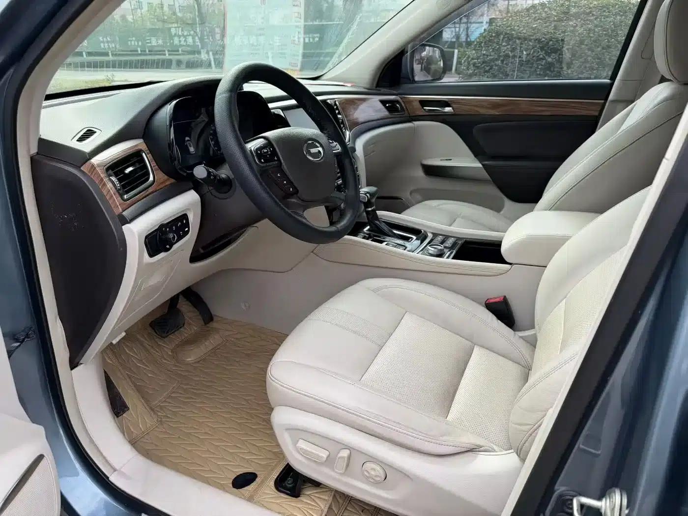 Trumpchi GS8 2017 320T 4WD Luxury Intelligent Connected Edition (7-seater) — миниатюра 4