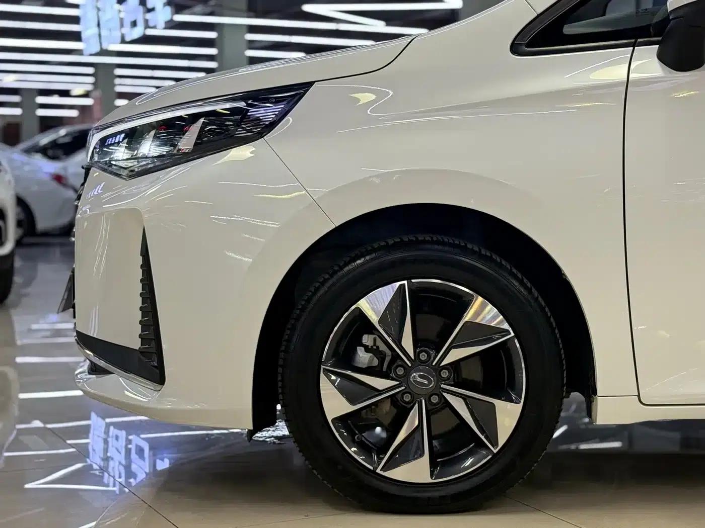 Trumpchi M6 2021 PRO 270T DCT Luxury Edition — миниатюра 6