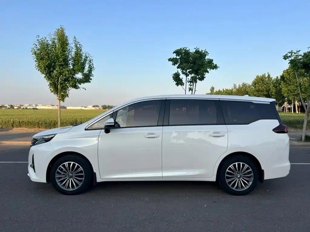 Trumpchi M6 2019 270T Automatic Premium Edition (7-seater) National V Emission Standard — миниатюра 3
