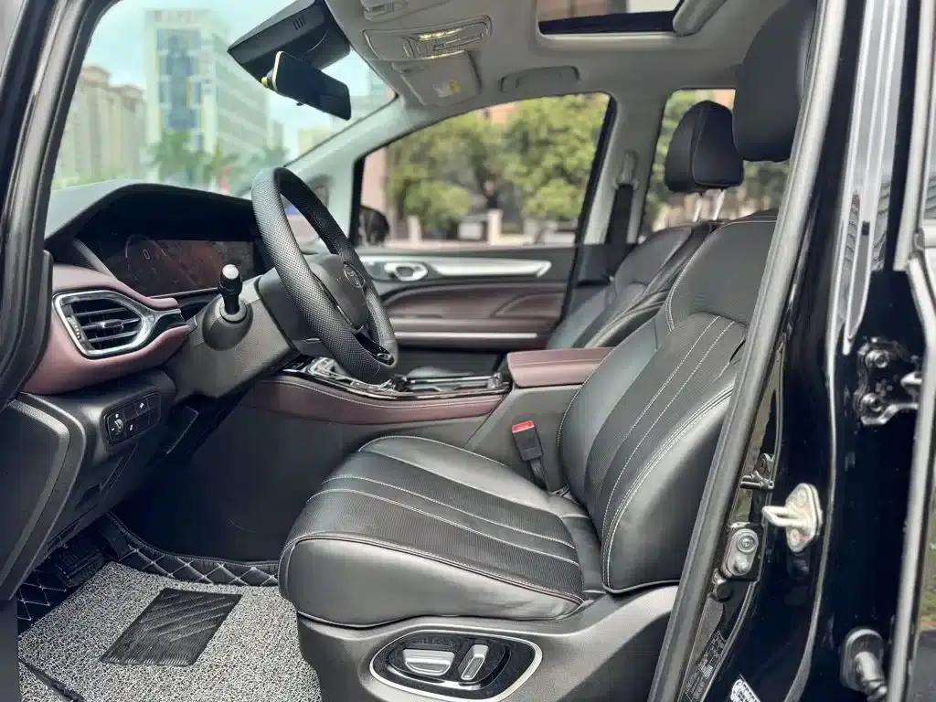Trumpchi M6 2023 PRO 270T DCT Luxury Edition — миниатюра 4