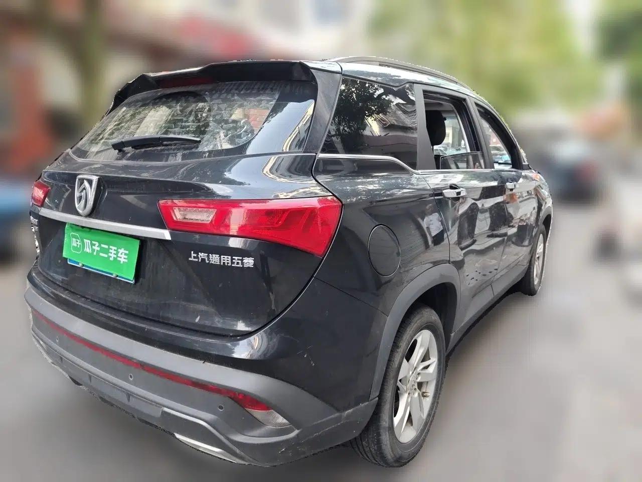 Baojun 530 2018 1.5T Manual Luxury Version National V — миниатюра 6