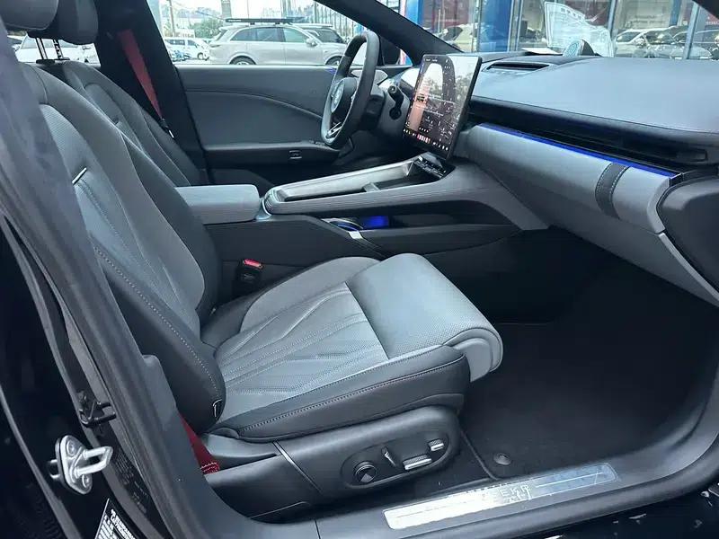 ZEEKR 007GT 2025 Rear-Wheel Drive Intelligent Driving Edition 75kWh — миниатюра 10