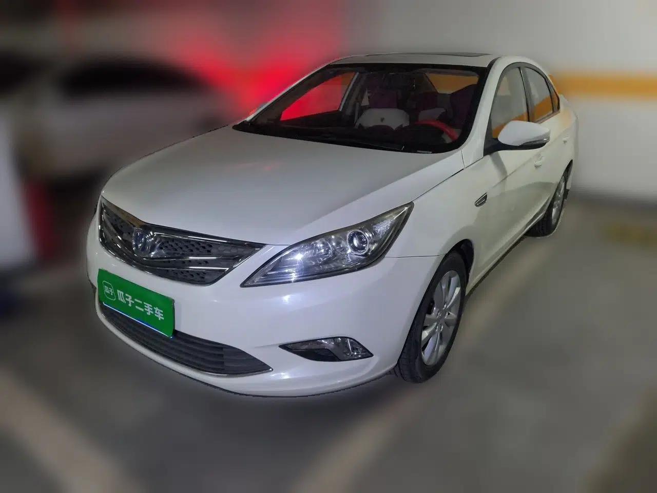 CHANGAN Eado 2013 1.6L Manual Luxury Model China V Standard — миниатюра 1