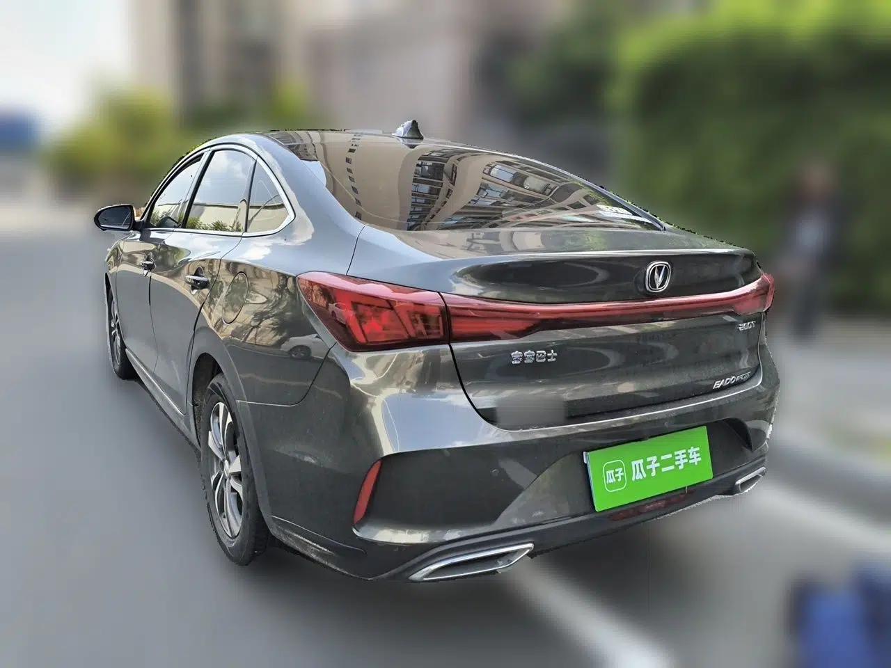 CHANGAN Eado 2023 Changan Edition PLUS Blue Whale NE 1.4T GDI DCT Prestige Version — миниатюра 4