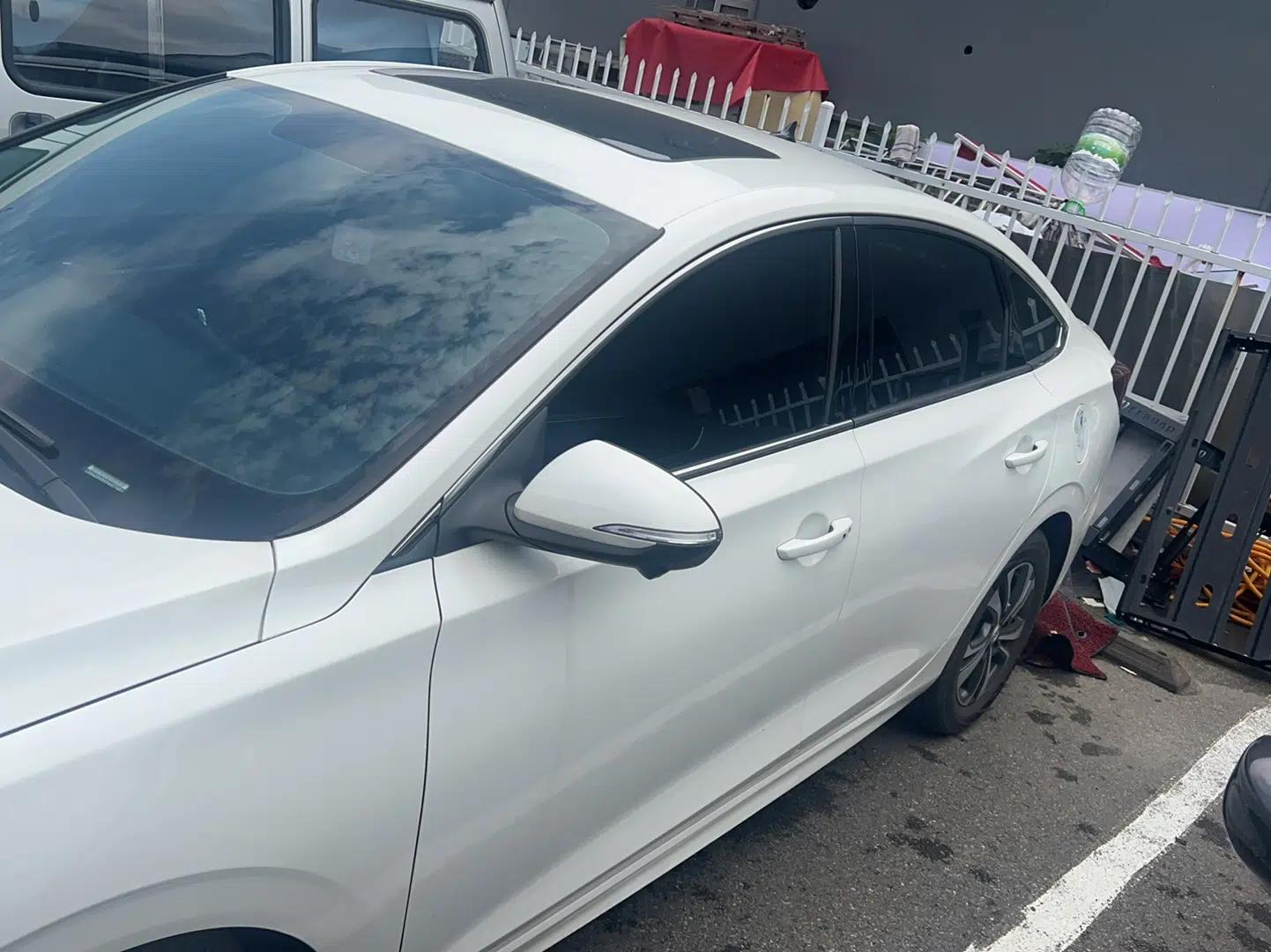 CHANGAN Eado 2023 Changan Edition PLUS Blue Whale NE 1.4T GDI DCT Prestige Version — миниатюра 6