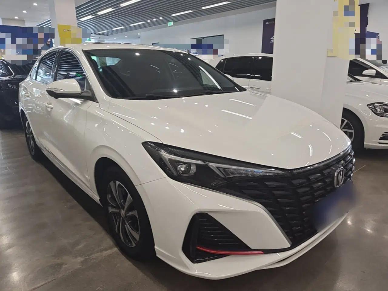 CHANGAN Eado 2023 Changan Edition PLUS Blue Whale NE 1.4T GDI DCT Prestige Version — миниатюра 3