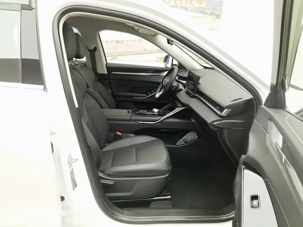 Haval H6 2024 1.5T 2WD Classic Edition — миниатюра 23