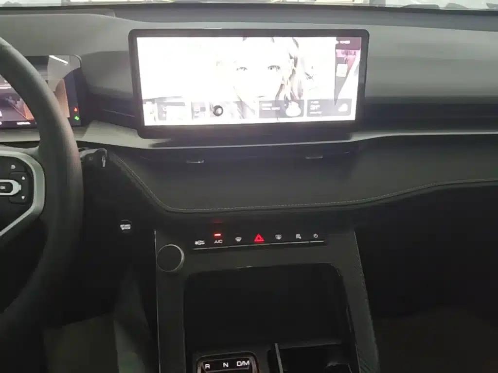 Haval H6 2022 Third Generation 1.5T Automatic Two-Wheel Drive Max — миниатюра 13
