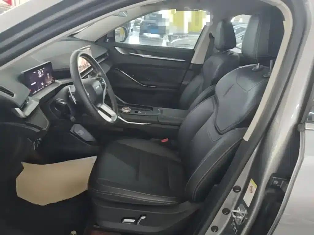 Haval H6 2022 Third Generation 1.5T Automatic Two-Wheel Drive Max — миниатюра 15
