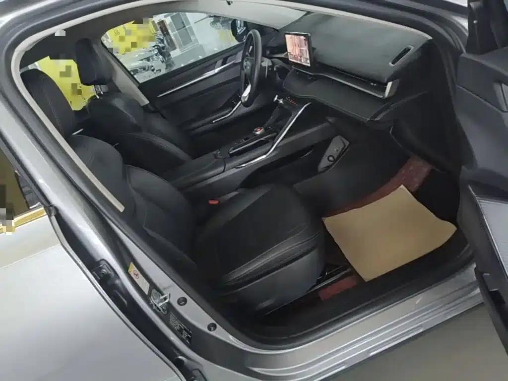 Haval H6 2022 Third Generation 1.5T Automatic Two-Wheel Drive Max — миниатюра 25