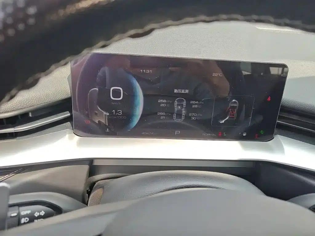 Haval H6 2021 Model, Third Generation, 2.0T Automatic Two-Wheel Drive Max — миниатюра 8