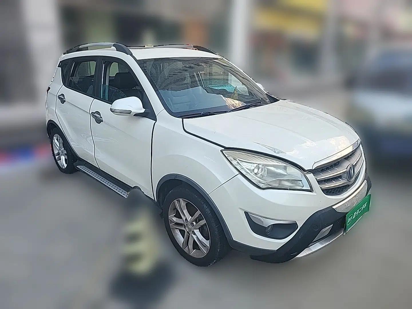 CHANGAN CS35 2014 1.6L Manual Luxury Model China IV Standard — миниатюра 3
