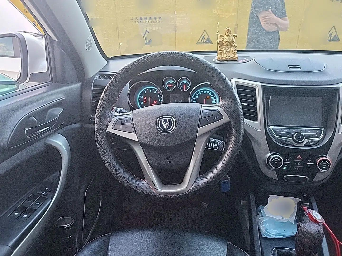 CHANGAN CS35 2014 1.6L Manual Luxury Model China IV Standard — миниатюра 10