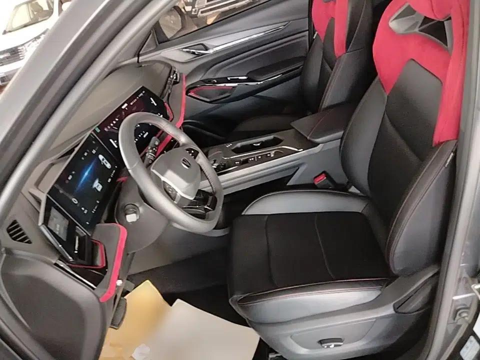 CHANGAN X5 PLUS 2025 1.5T DCT Excellence Edition — миниатюра 17